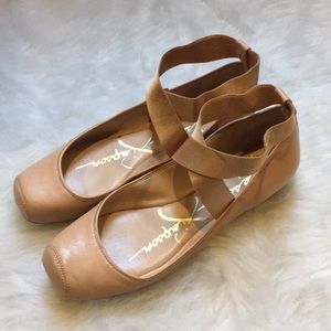 Jessica Simpson Mandalaye Ballet Flats - Natural